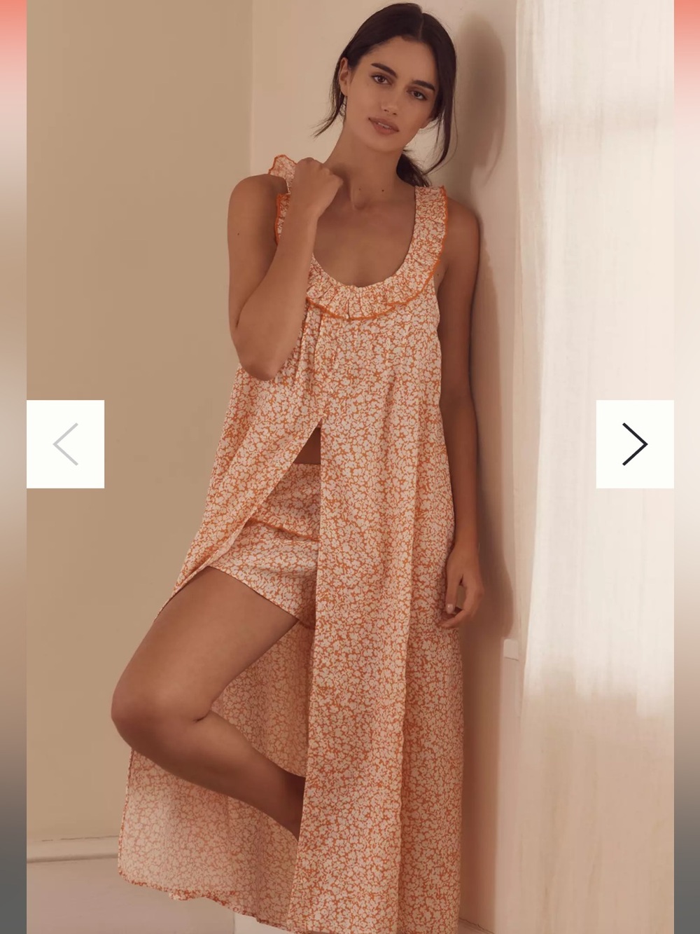 Rare‼️EUC BY ANTHROPOLOGIE set
SLEEVELESS RUFFLE NAP DRESS with RUFFLE SHORTS